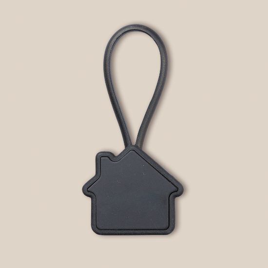 Goya 36035 - Aluminum House-Shaped Keychain with Silicone ROOF
